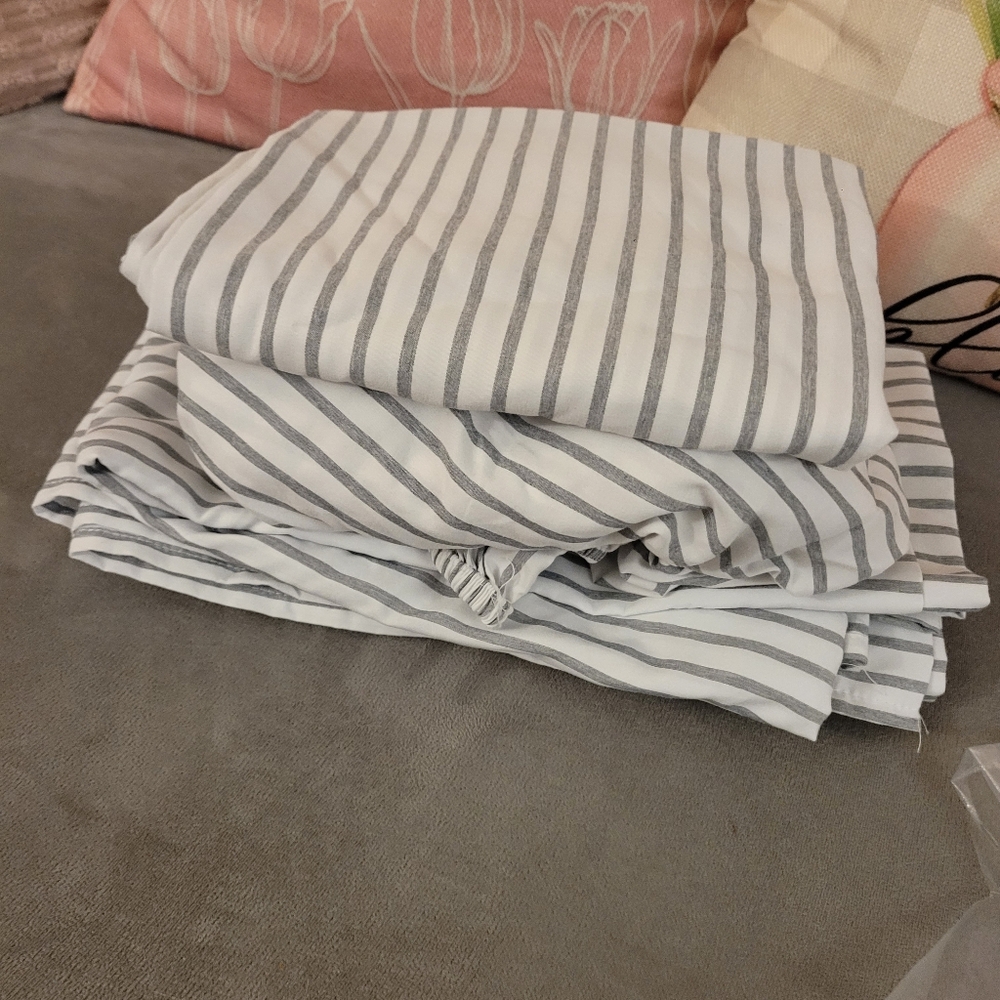 Striped Gray Bedding Sheet Set Twin Xl